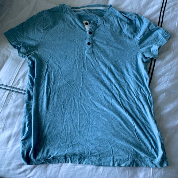 Soft wash, Banana Republic short sleeve shirt